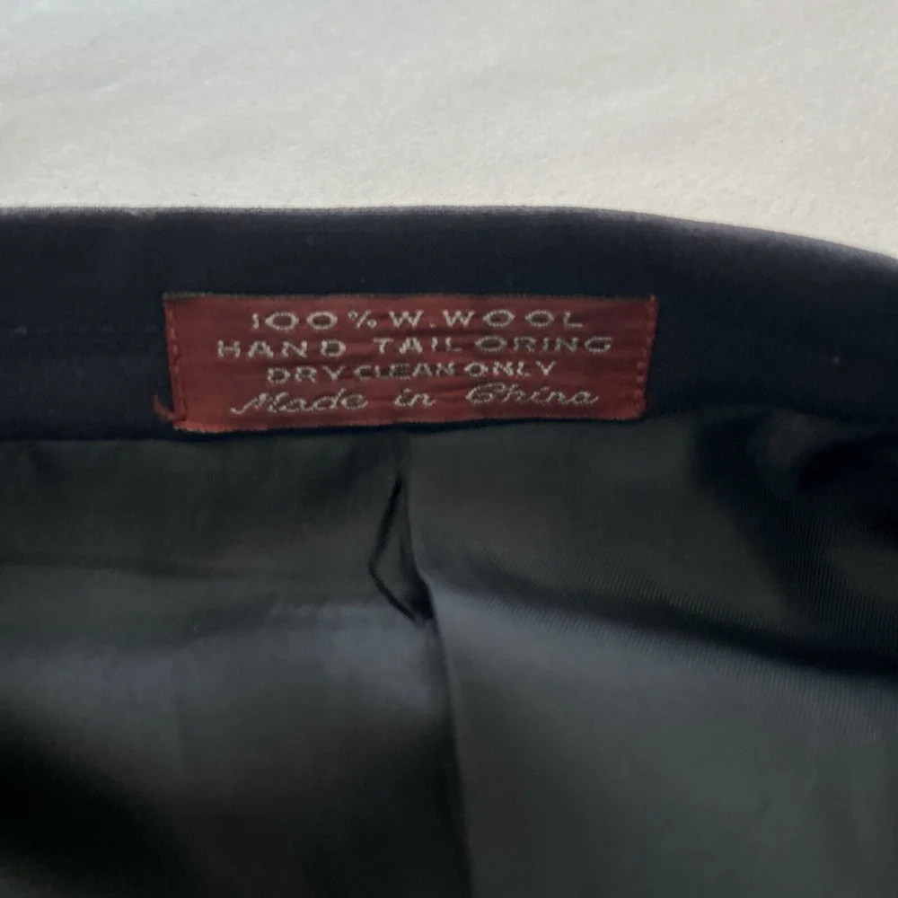 Newcastle York 42R Black Wool Two Button Vented Jacket